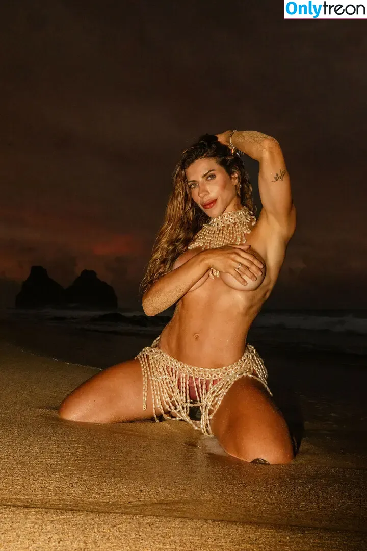 Ana Paula Minerato nude photo #0265 (apminerato)