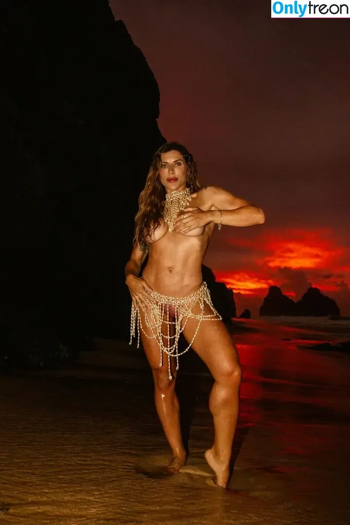 Ana Paula Minerato nude photo #0282 (apminerato)
