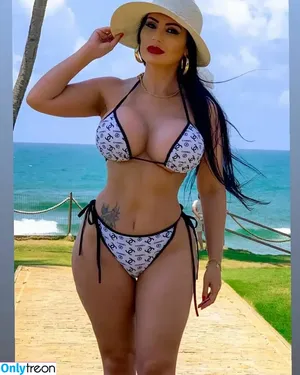 Ana Paulo Oliveira Influencer Milf / EuAnaPaulaO_ / anapaulaoliveira.oficial nude photo #0015
