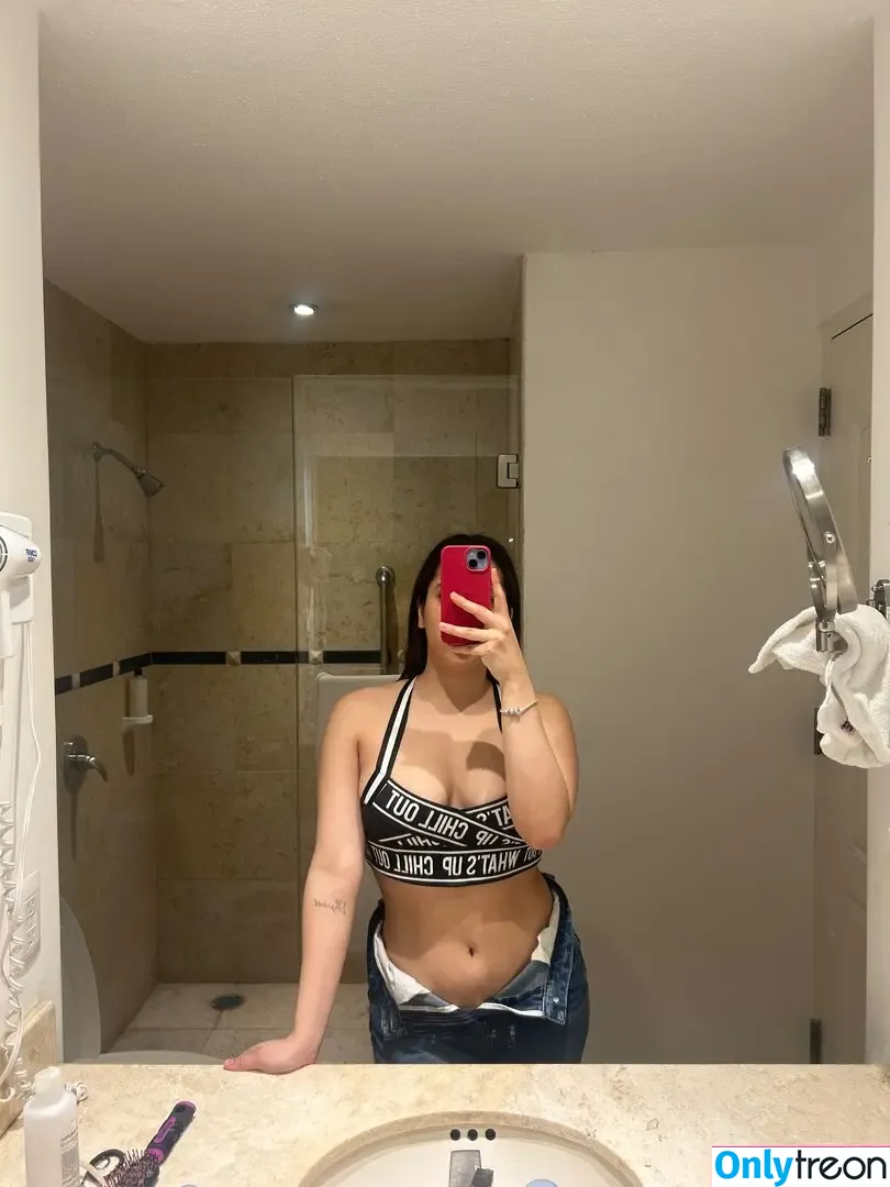 Analí Guajardo nude photo #0001 (anali.guajardo)