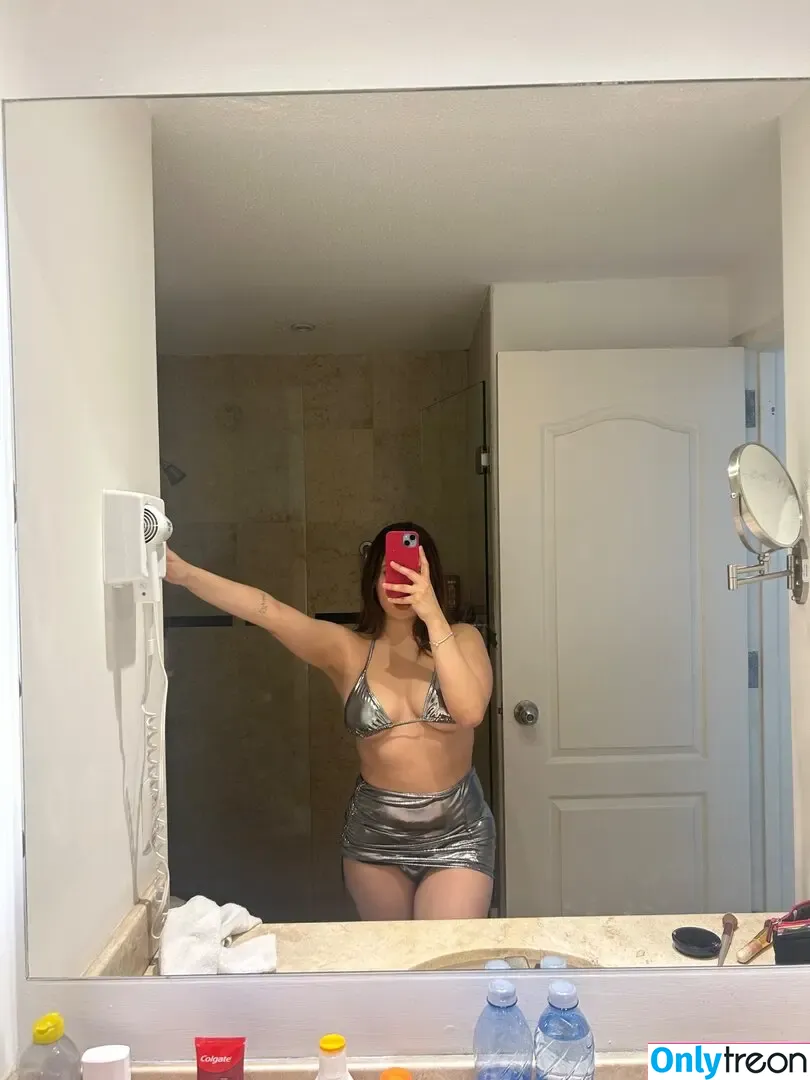 Analí Guajardo nude photo #0006 (anali.guajardo)