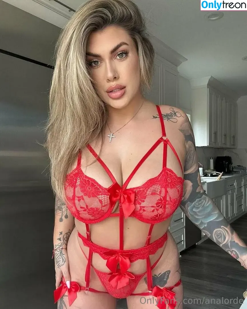 analorde nude photo #0022 (ana.lorde)