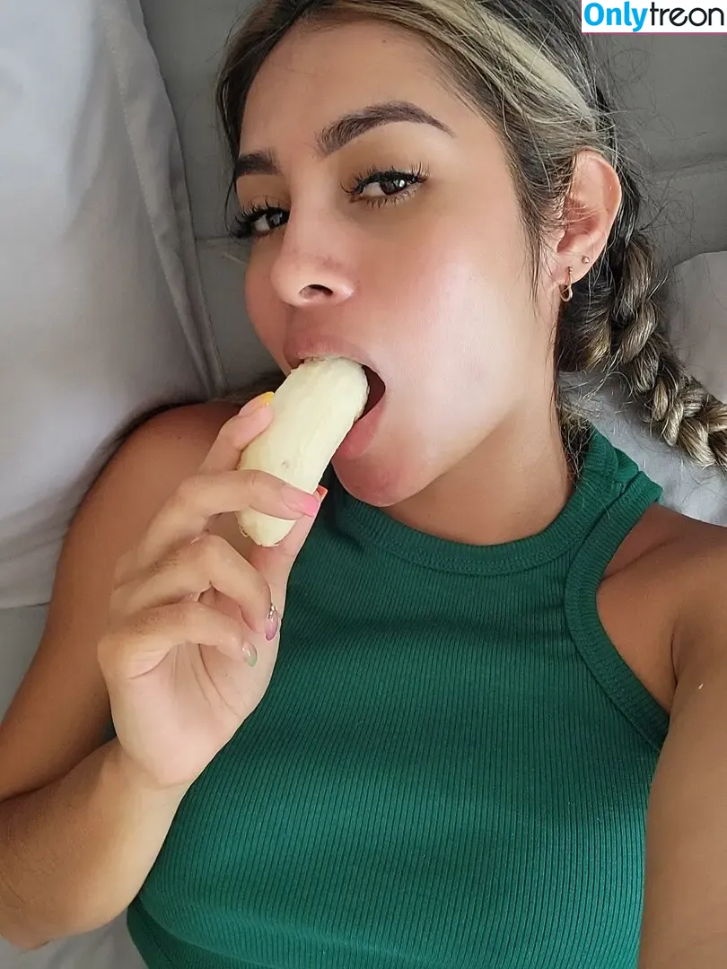 anarosas nude photo #0001 (anarosa / anarosas___)