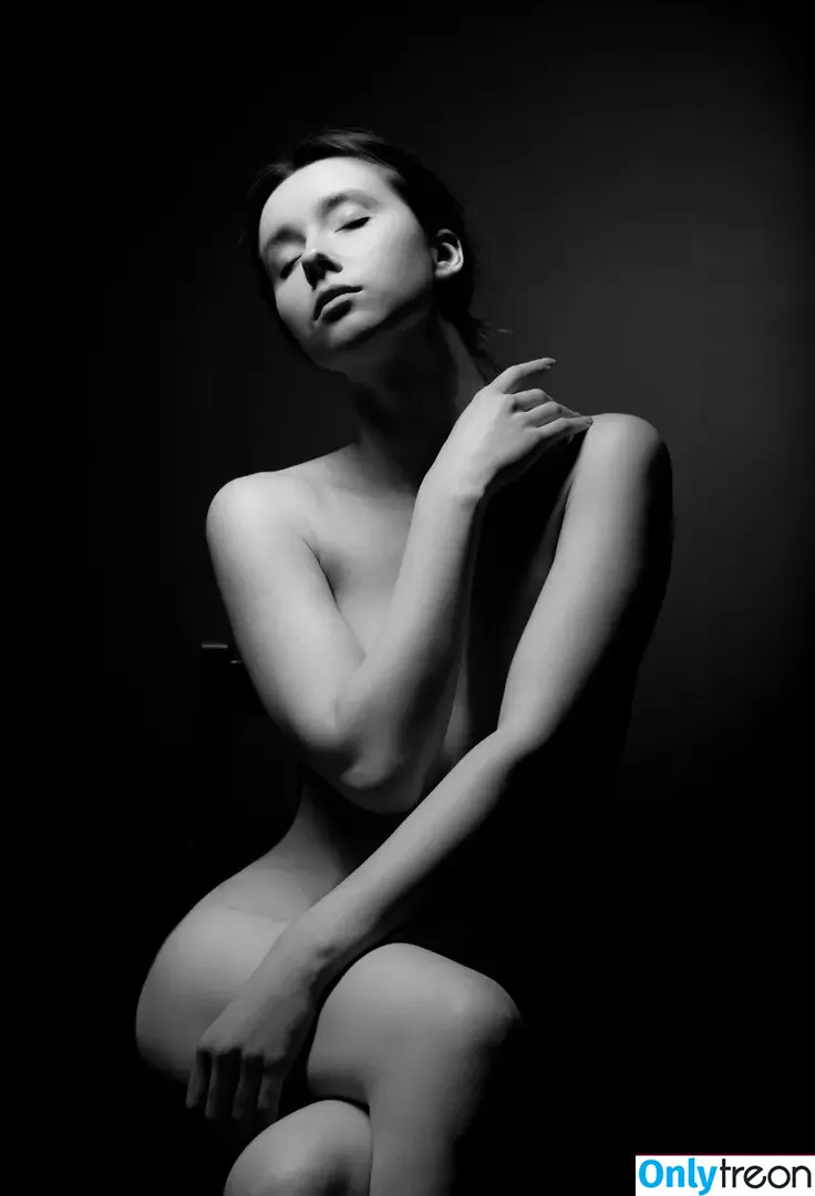 Anastasia Grin nude photo #0037 (nastya__grin)