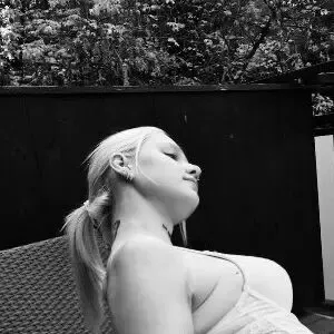  nude photo #0006