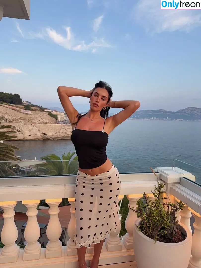 Anastasia Karanikolaou nude photo #0926 (Stassiebaby / staskaranikolaou)