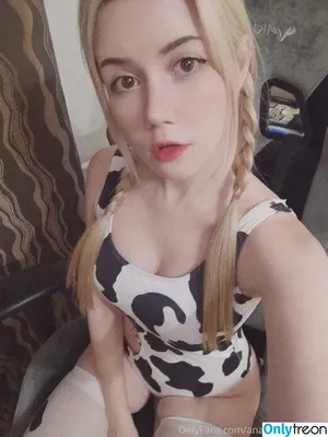 Anastasia Komori / KomoriAnastasia / anastasia.komori / anastasia_komori / komori nude photo #0135