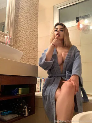 Anastasia.lux / anastasialux / bouj_hetto / cammisantos / theanastasialux nude photo #0031