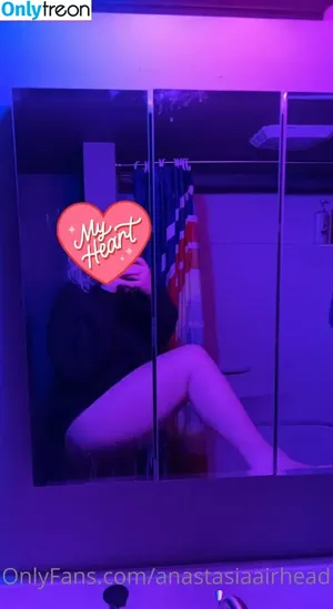 anastasiaairhead / airhead.gemini nude photo #0025