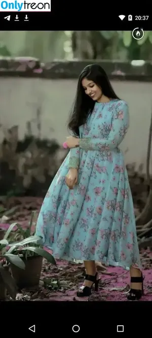 __anavrin___ / Anavrin / nirva_nahh / safawarda nude photo #0008