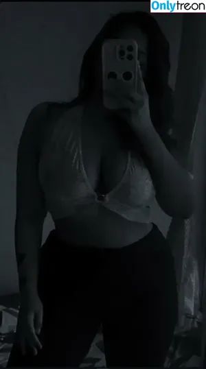 __anavrin___ / Anavrin / nirva_nahh / safawarda nude photo #0016
