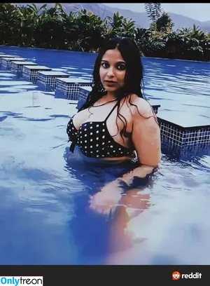 __anavrin___ / Anavrin / nirva_nahh / safawarda nude photo #0023