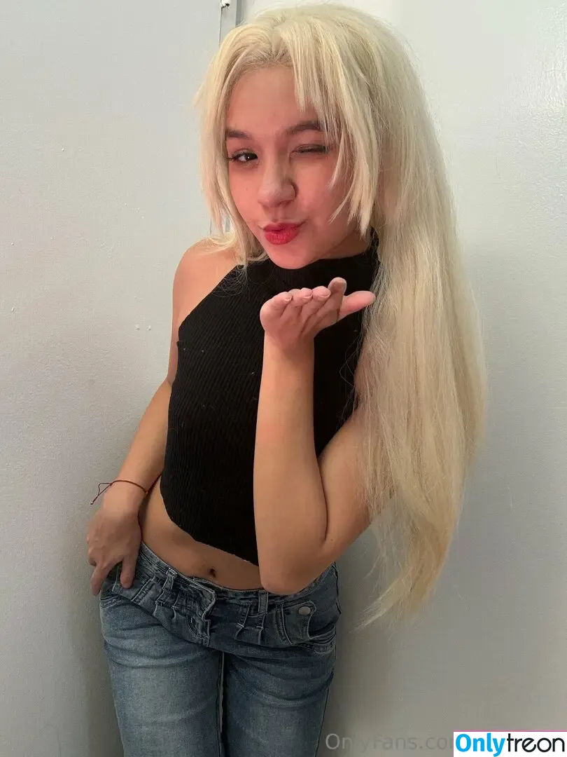 anaxmei nude photo #0081 (annaxmei)