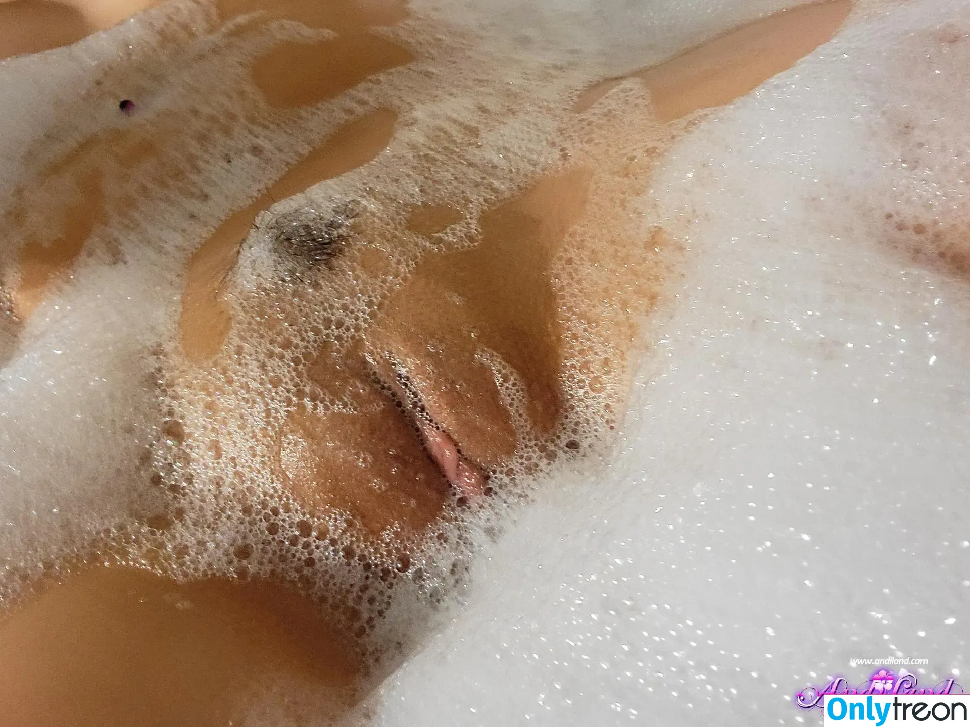 Andi Land nude photo #7936 (andiland / land8576 / therealandiland)