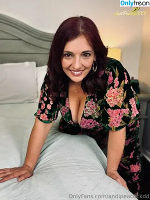 andipeacockdd / purple.poisonjp nude photo #0070