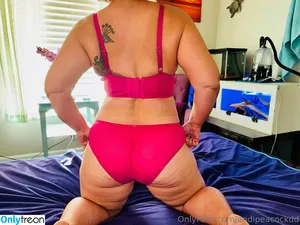 andipeacockdd / purple.poisonjp nude photo #0168