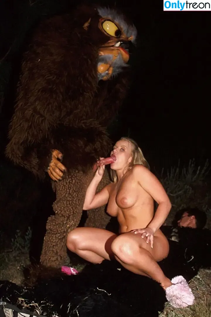 Andrea Absolonová nude photo #0098 (Andrea Absolonová)