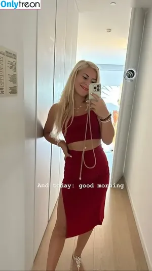 Andreaabaam nude photo #0008