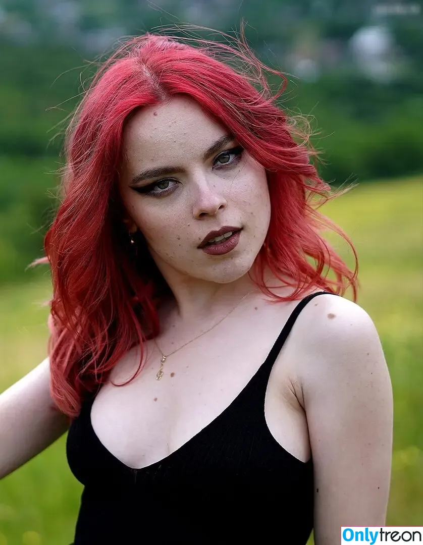 Andreea Munteanu nude photo #0022 (Andreea Munteanu)