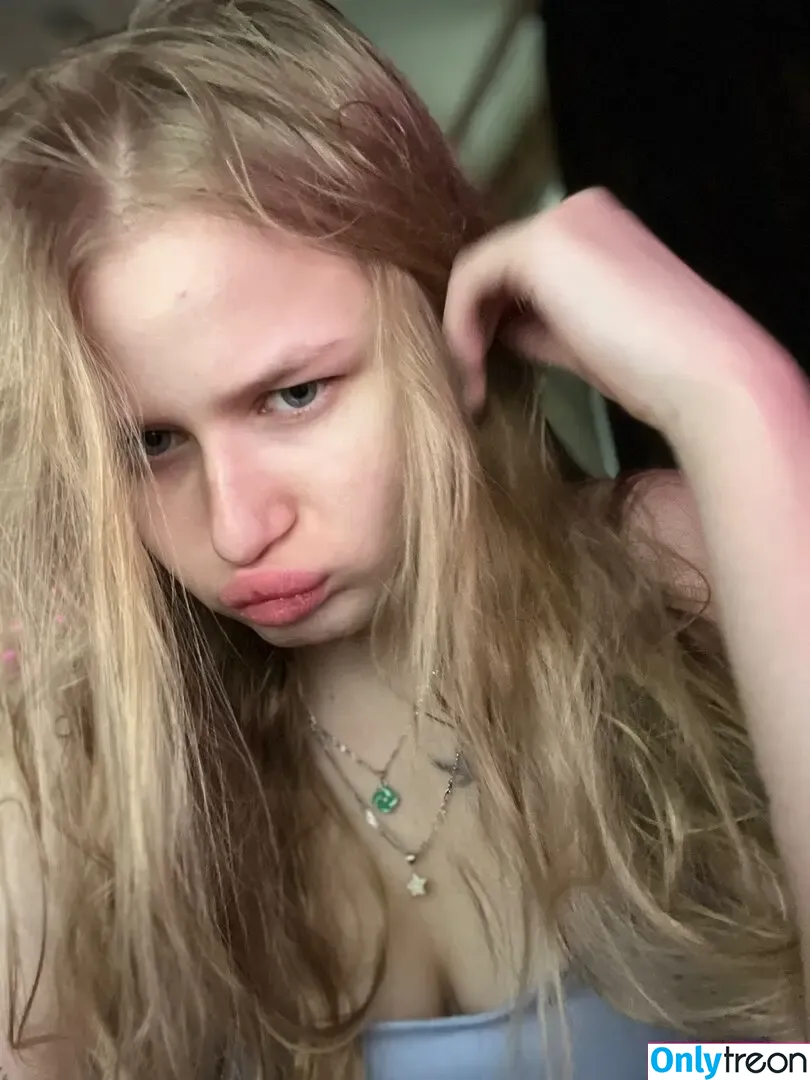 Anemonsa nude photo #0013 (anemonsad)