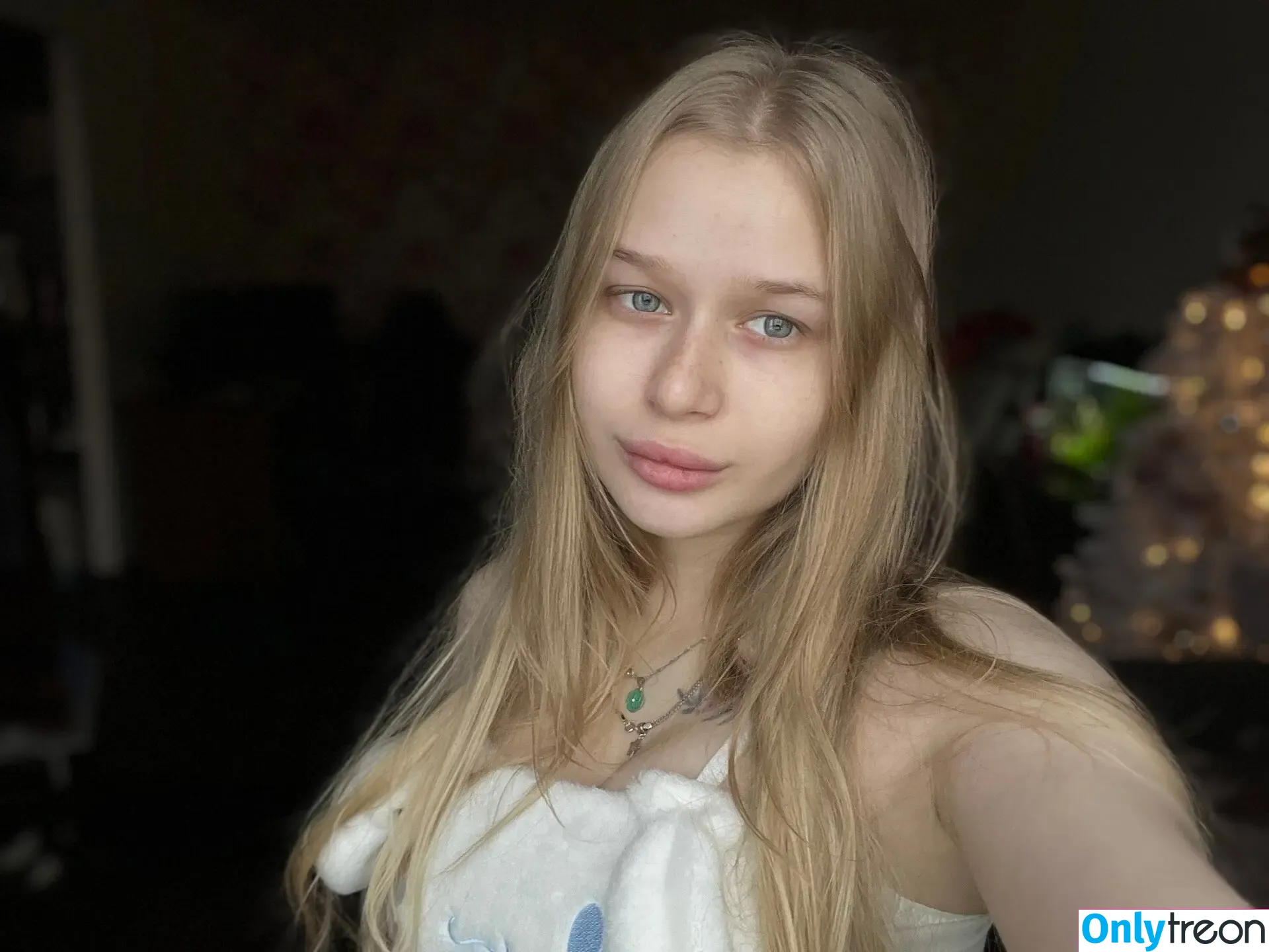Anemonsa nude photo #0018 (anemonsad)