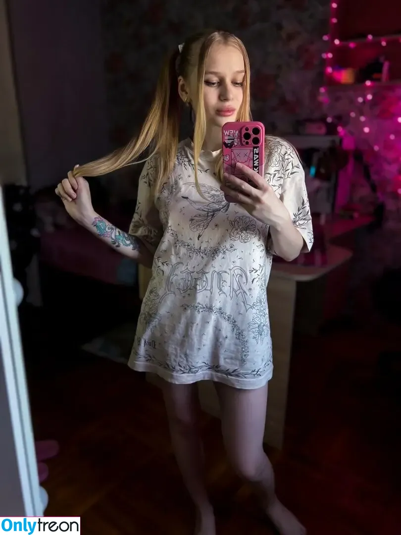 Anemonsa nude photo #0028 (anemonsad)