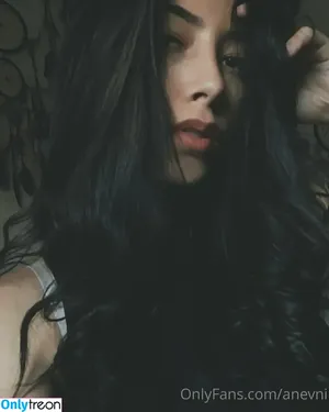  nude photo #0002