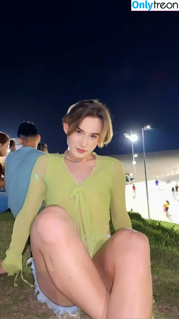 ang_xcl nude photo #0002 (angxl69free / dii_xcl)