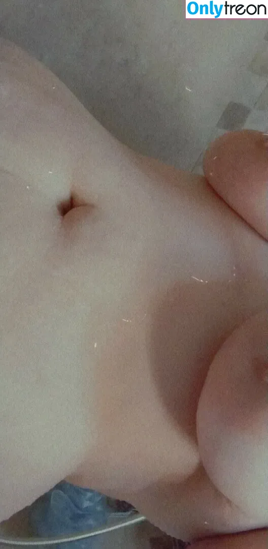 Angel Babi nude photo #0023 (iam_angelbabi / strawberryshortcakeee)