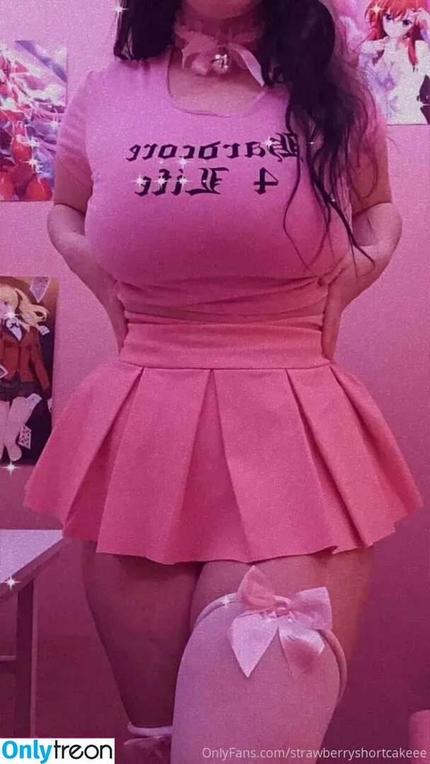 Angel Babi nude photo #0211 (iam_angelbabi / strawberryshortcakeee)