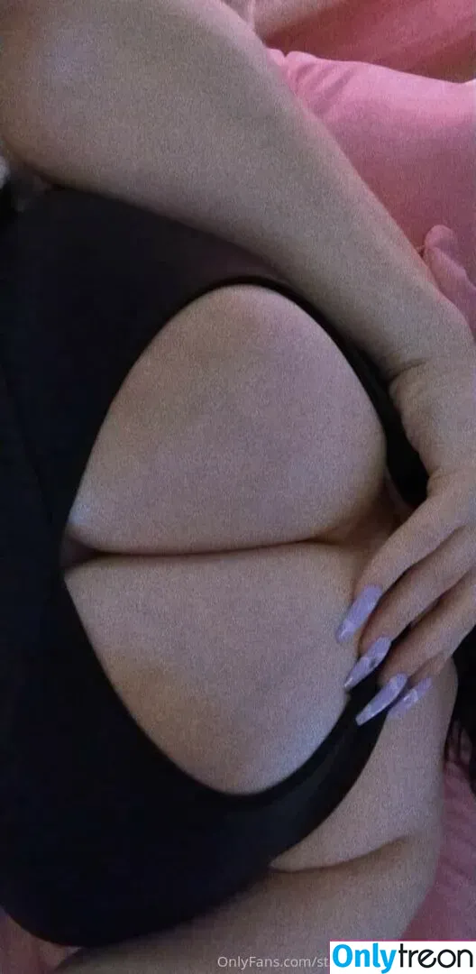 Angel Babi nude photo #0283 (iam_angelbabi / strawberryshortcakeee)