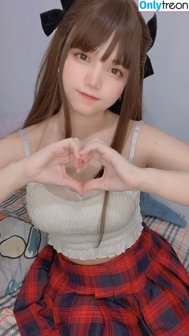 Angel Chan nude photo #0063 (angelhcchan / menruinyanko_ / wlep wlop)