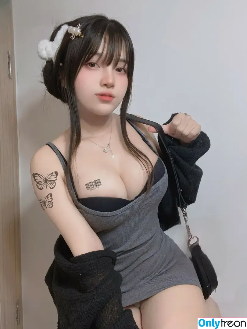 Angel Chan nude photo #1018 (angelhcchan / menruinyanko_ / wlep wlop)