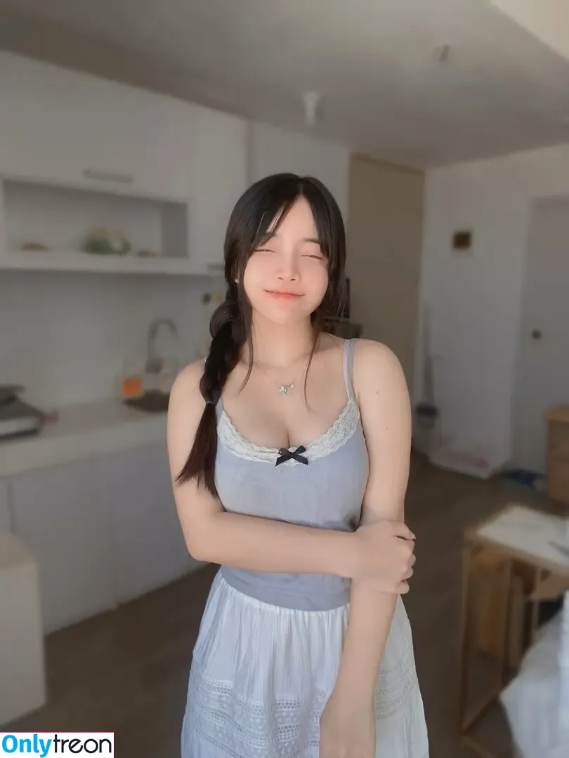 Angel Chan nude photo #1152 (angelhcchan / menruinyanko_ / wlep wlop)