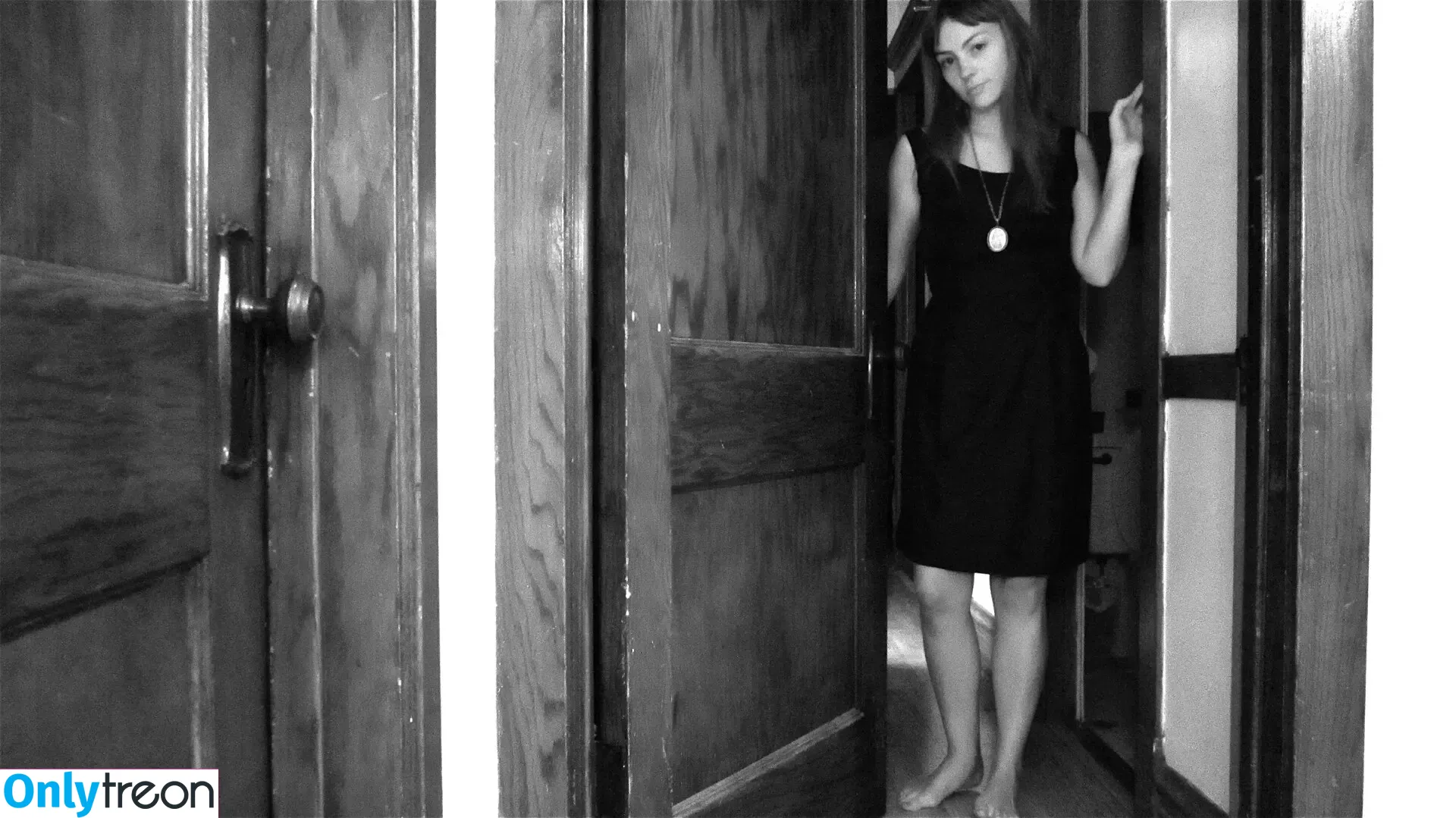 Angel Olsen nude photo #0014 (angelolsen / angelolsenmusic)