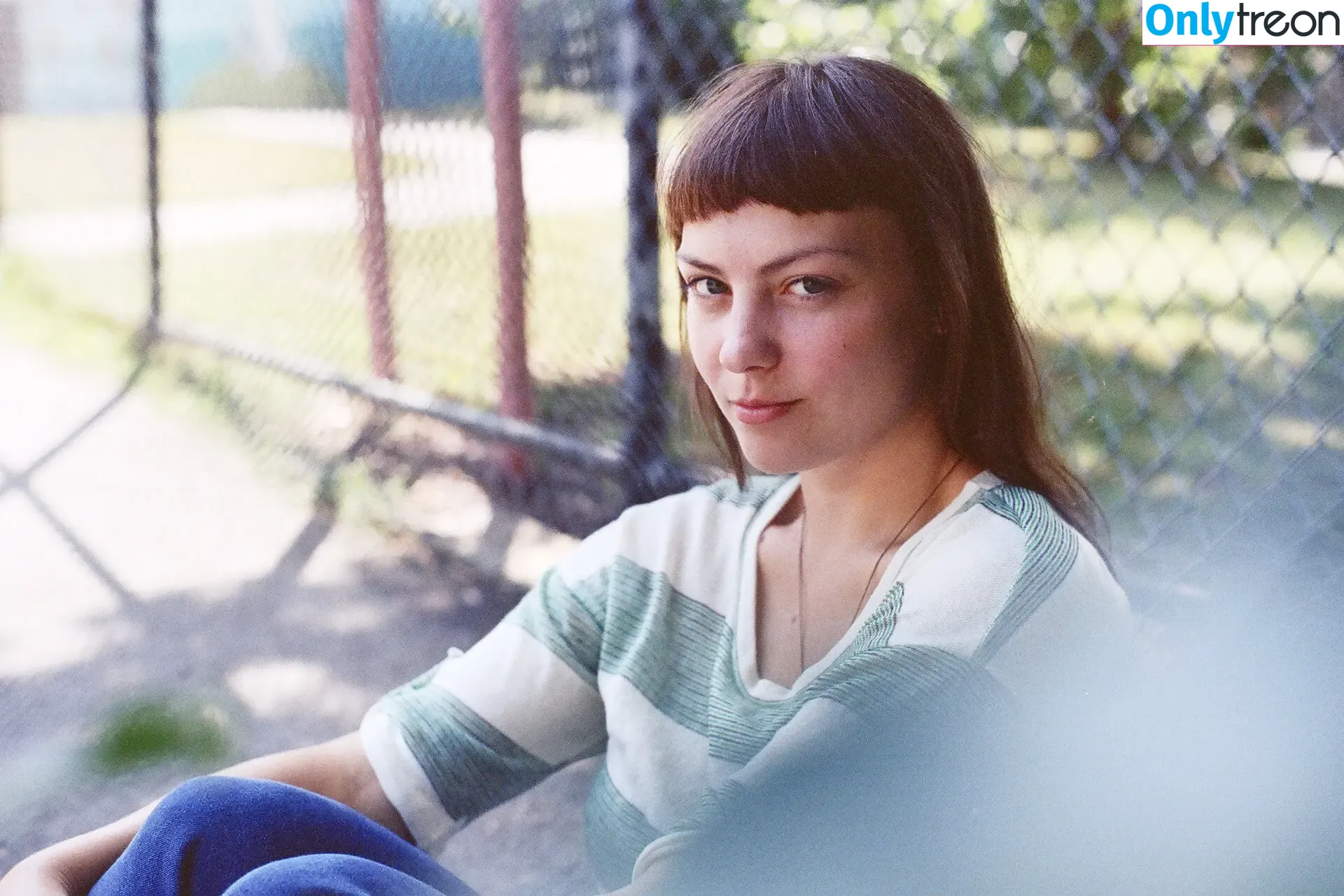 Angel Olsen nude photo #0017 (angelolsen / angelolsenmusic)
