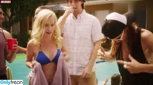 Angela Kinsey / angelakinsey nude photo #0080