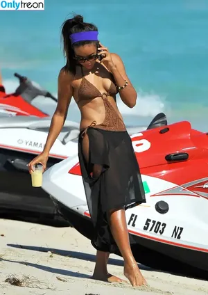 Angela Simmons / angelasimmons nude photo #0390
