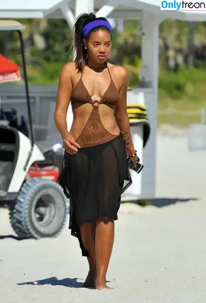 Angela Simmons / angelasimmons nude photo #0400