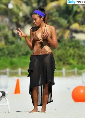 Angela Simmons / angelasimmons nude photo #0406