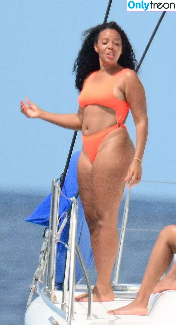 Angela Simmons nude photo #0273 (angelasimmons)