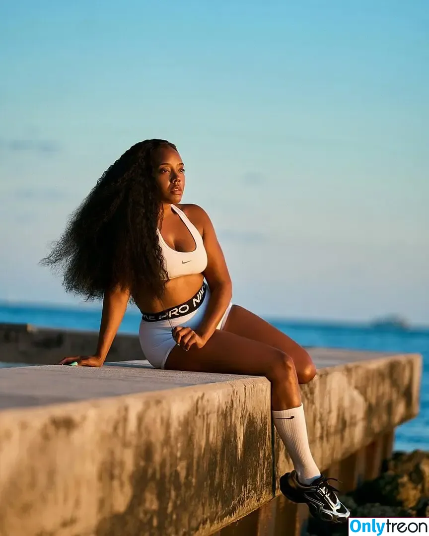Angela Simmons nude photo #0356 (angelasimmons)