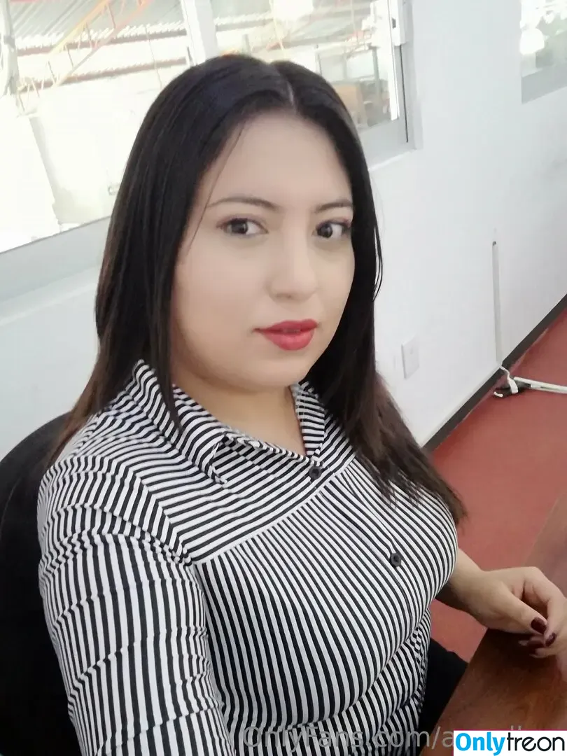 angelb_n nude photo #0056 (angelbn)
