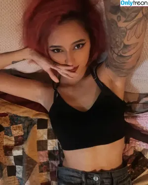 AngelEyesAli / AliMyGuy / angel.eyes.ali nude photo #0021