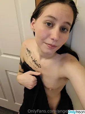  nude photo #0017