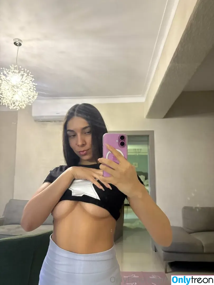 Angelicaggx nude photo #0171 (lagigird)