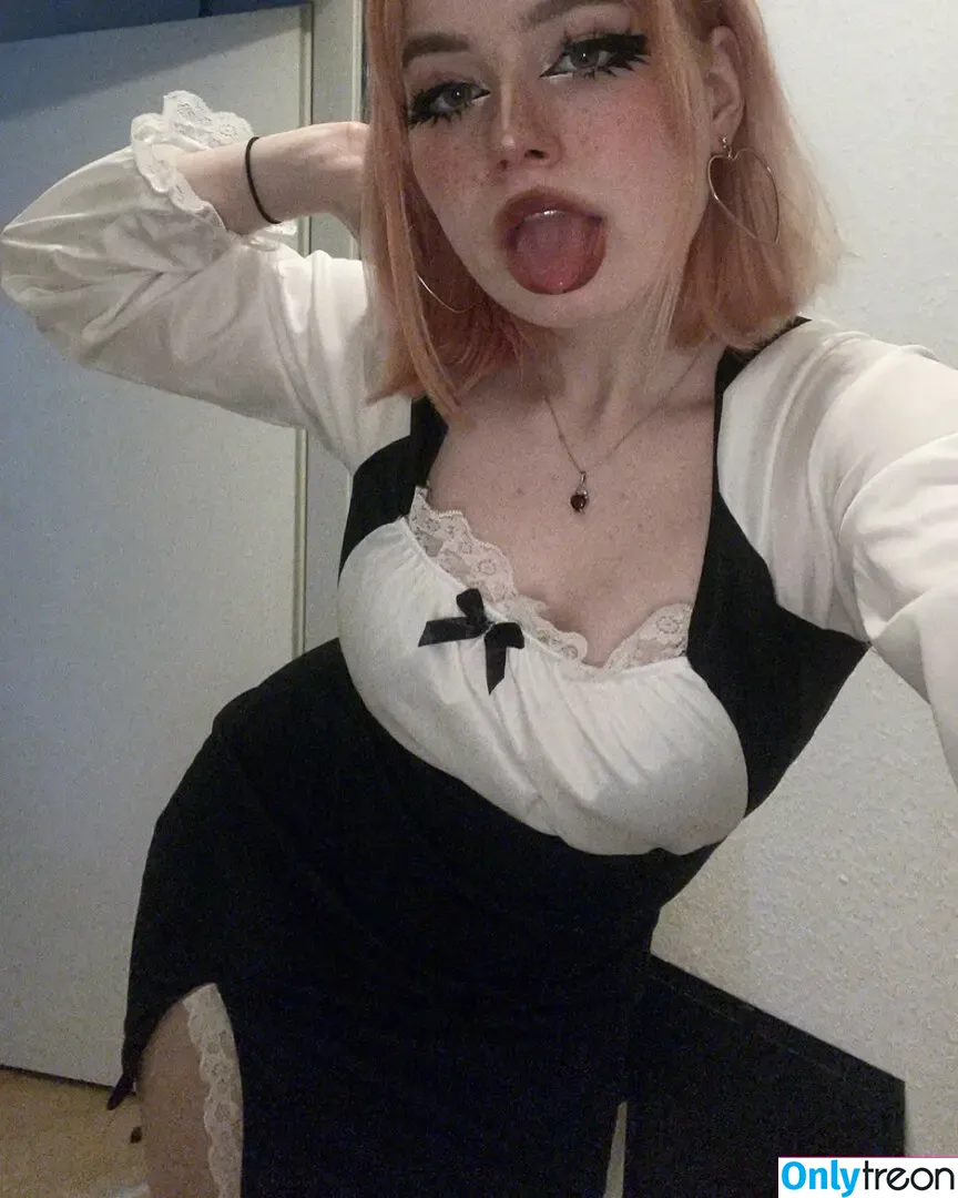 angelicmel nude photo #0012 (Angel / angel1cm3l / angelicme1 / angelmelly / user)