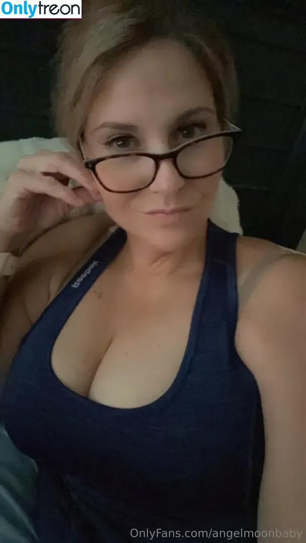 angelmoonbaby nude photo #0019 (AngelMoonBaby77 / babyaventurero)