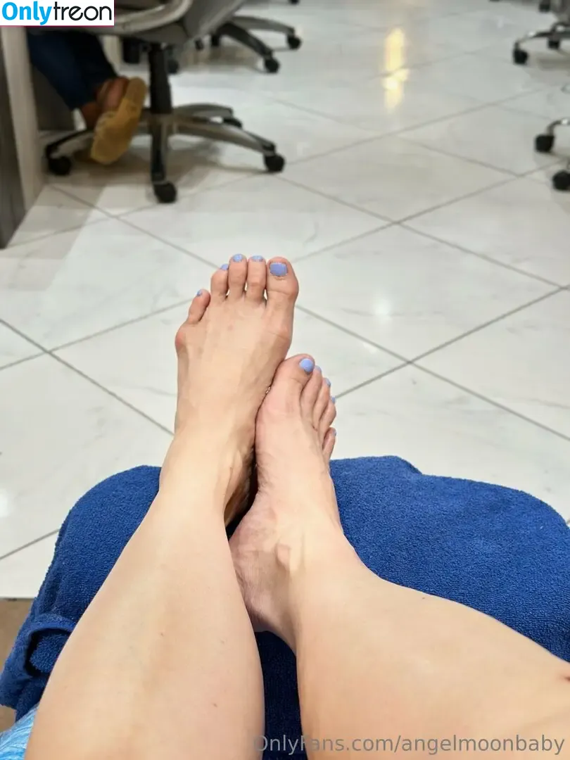 angelmoonbaby nude photo #0040 (AngelMoonBaby77 / babyaventurero)