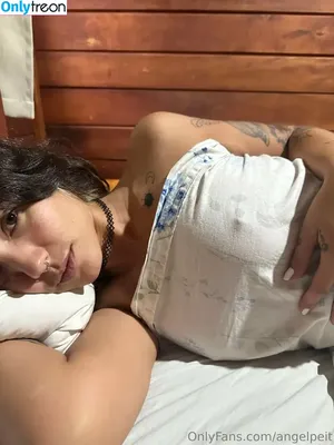  nude photo #0005
